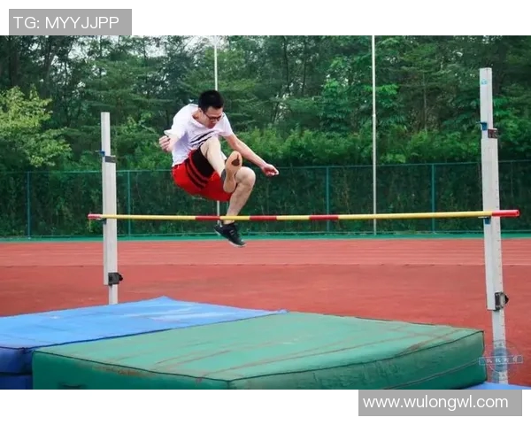 香港运动员拼搏精神彰显在国际赛场上的辉煌成就与挑战 香港运动员拼搏精神彰显在国际赛场上的辉煌成就与挑战